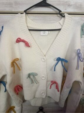 Luna Ivy Cream Bow-Appliqué V-Neck Cardigan Sweater